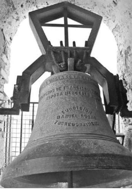 Campana de la Ermita de la Virgen de la Cabeza - Cazorla